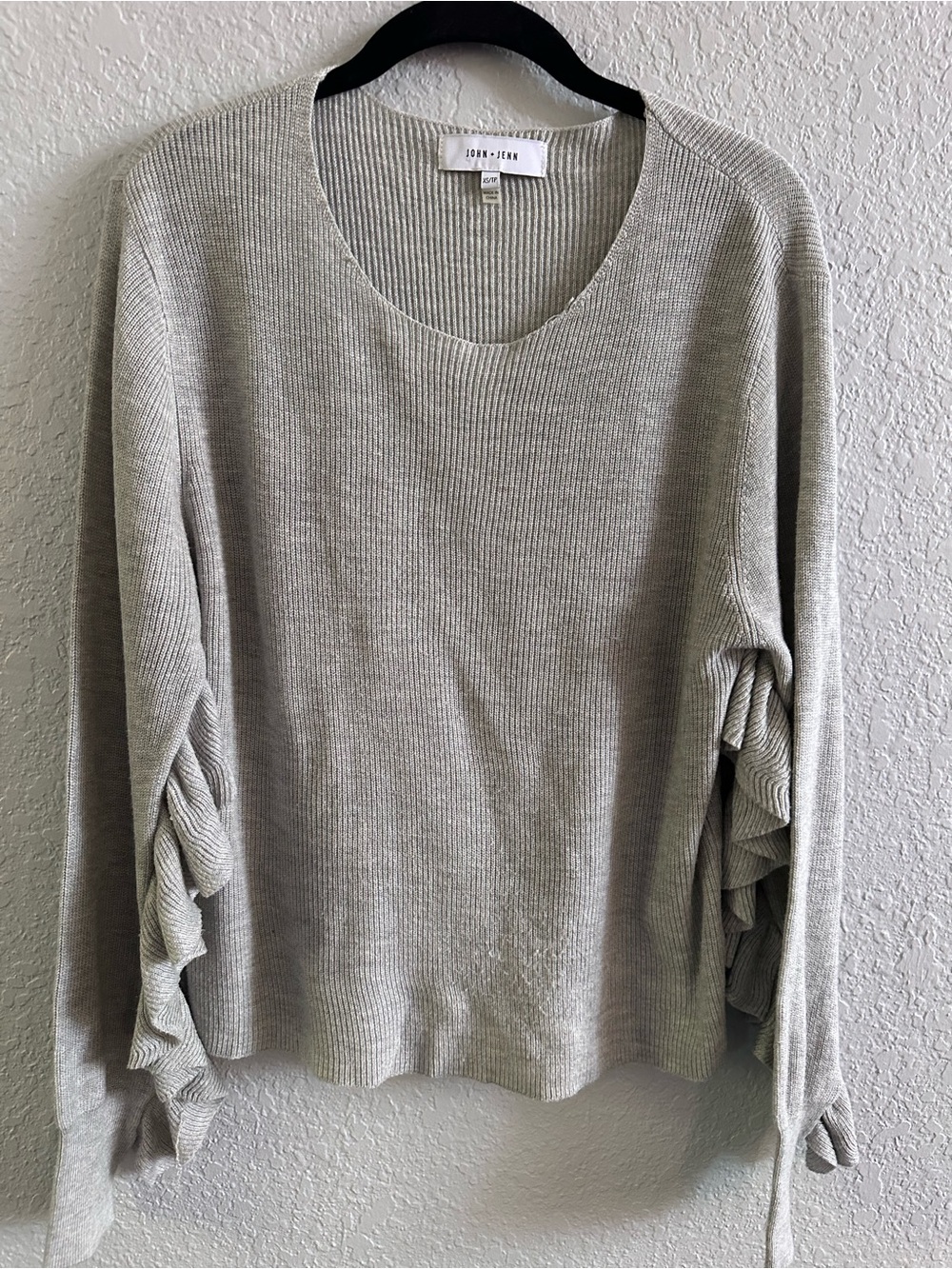 John + Jenn Ribbed Knit Ruffle Sleeve Sweater Gray XS